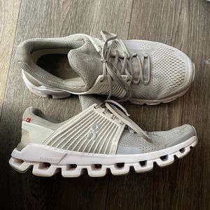 On Cloud Cloudswift Women’s Running Shoes